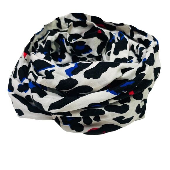 10/$25🦋 Charlotte Russe Black & White with Red & Blue Leopard Infinity Scarf - Picture 3 of 9